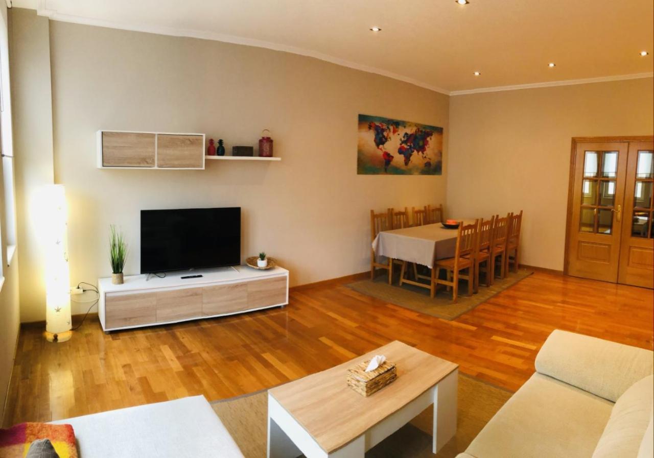 Apartamento Anova Padrón المظهر الخارجي الصورة