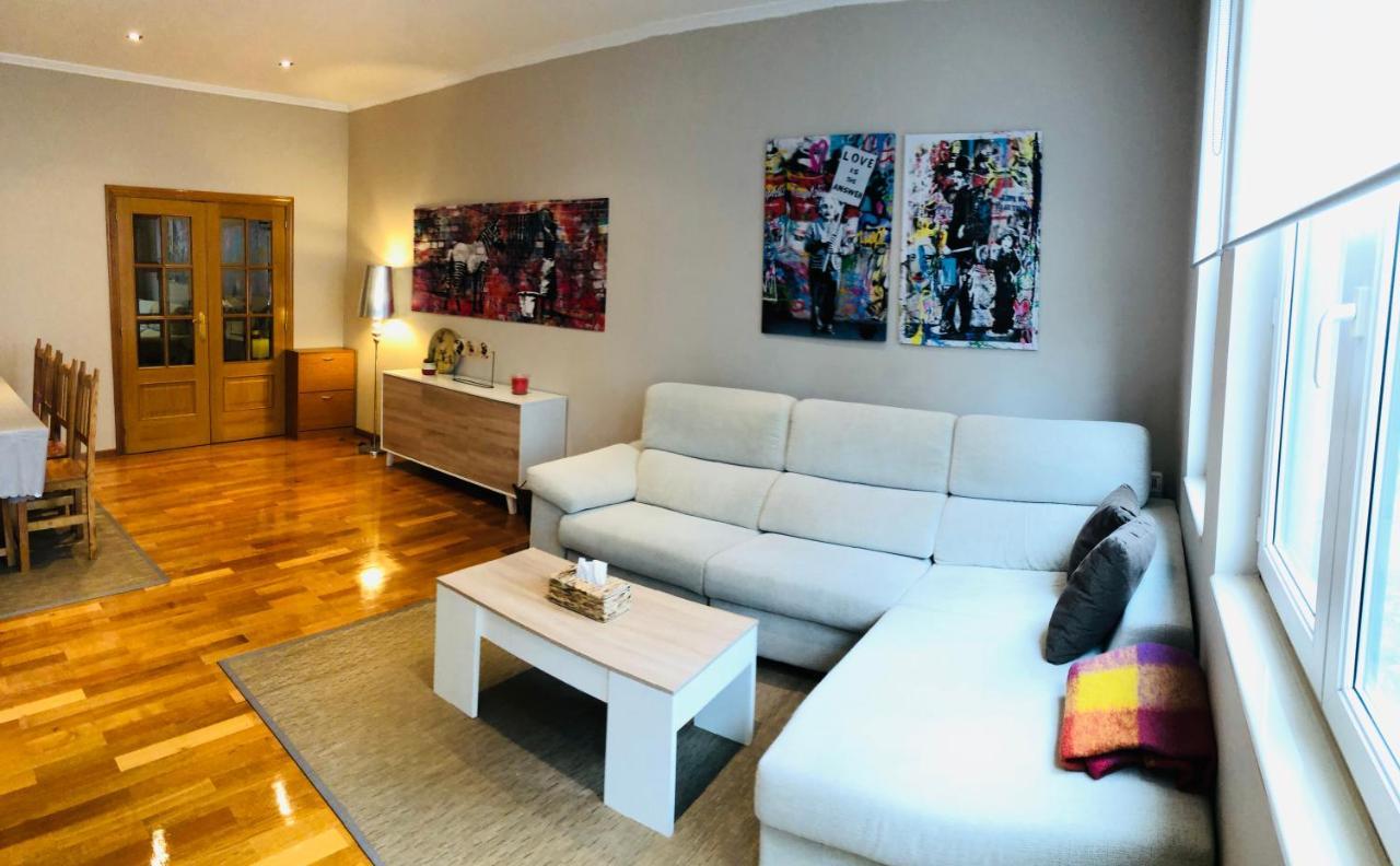 Apartamento Anova Padrón المظهر الخارجي الصورة